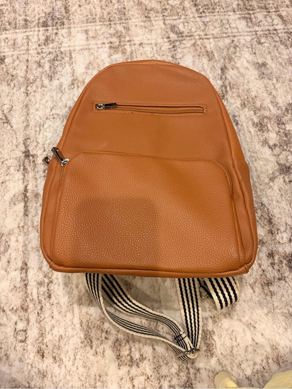 thirty-one brown Backpack with Simple Solid Design